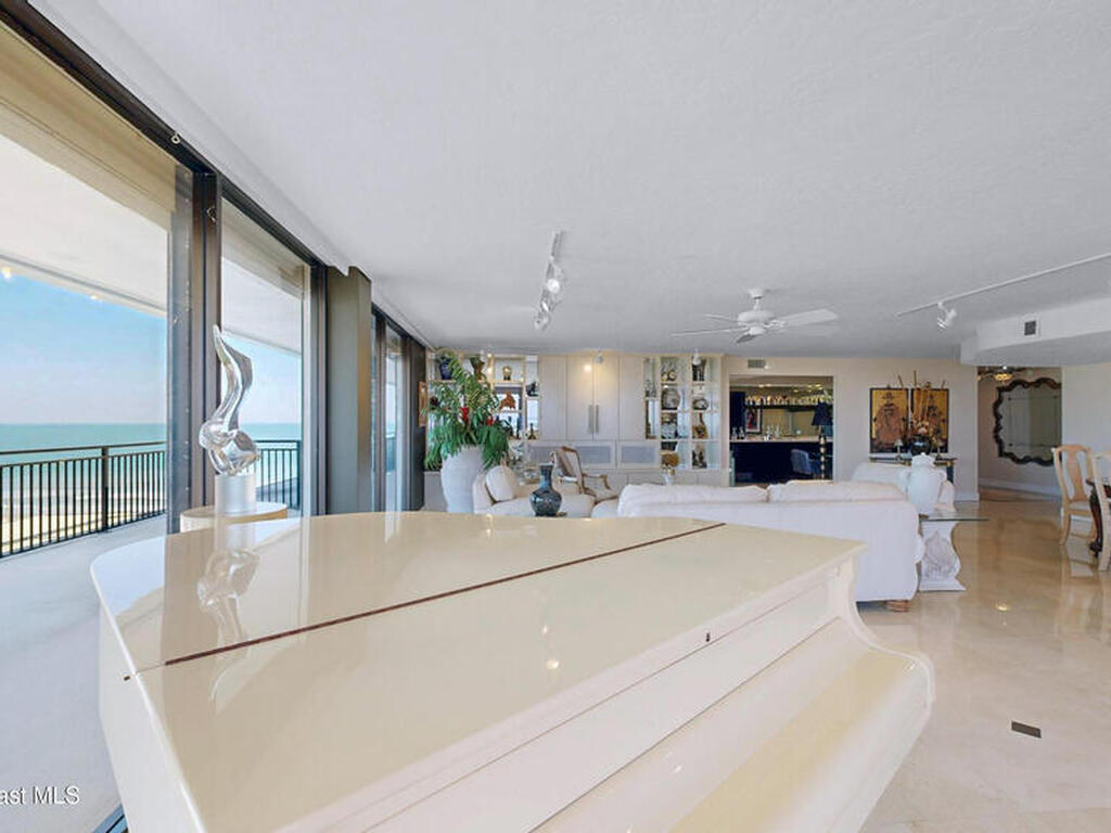 2100 N Atlantic Avenue, Cocoa Beach, FL 32931