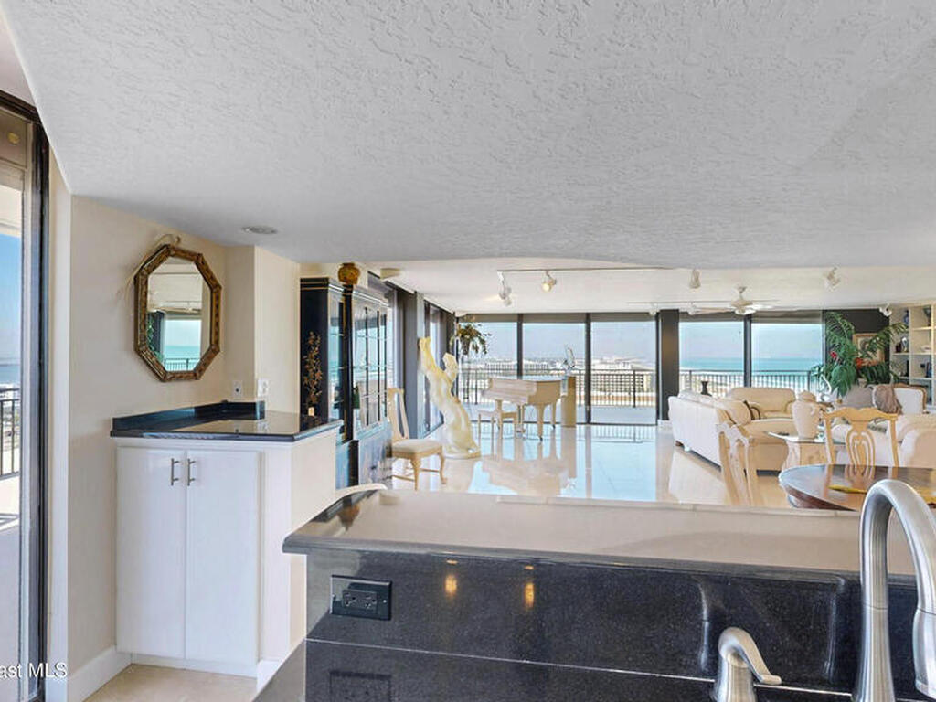 2100 N Atlantic Avenue, Cocoa Beach, FL 32931