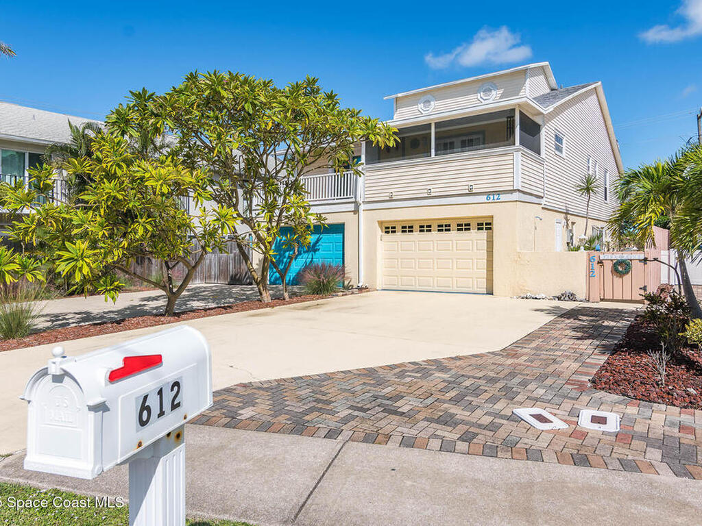 612 Monroe Avenue, Cape Canaveral, FL 32920