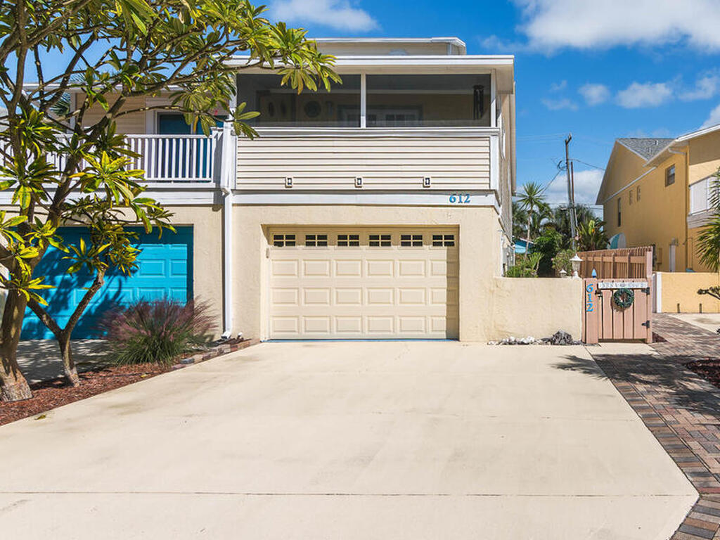 612 Monroe Avenue, Cape Canaveral, FL 32920