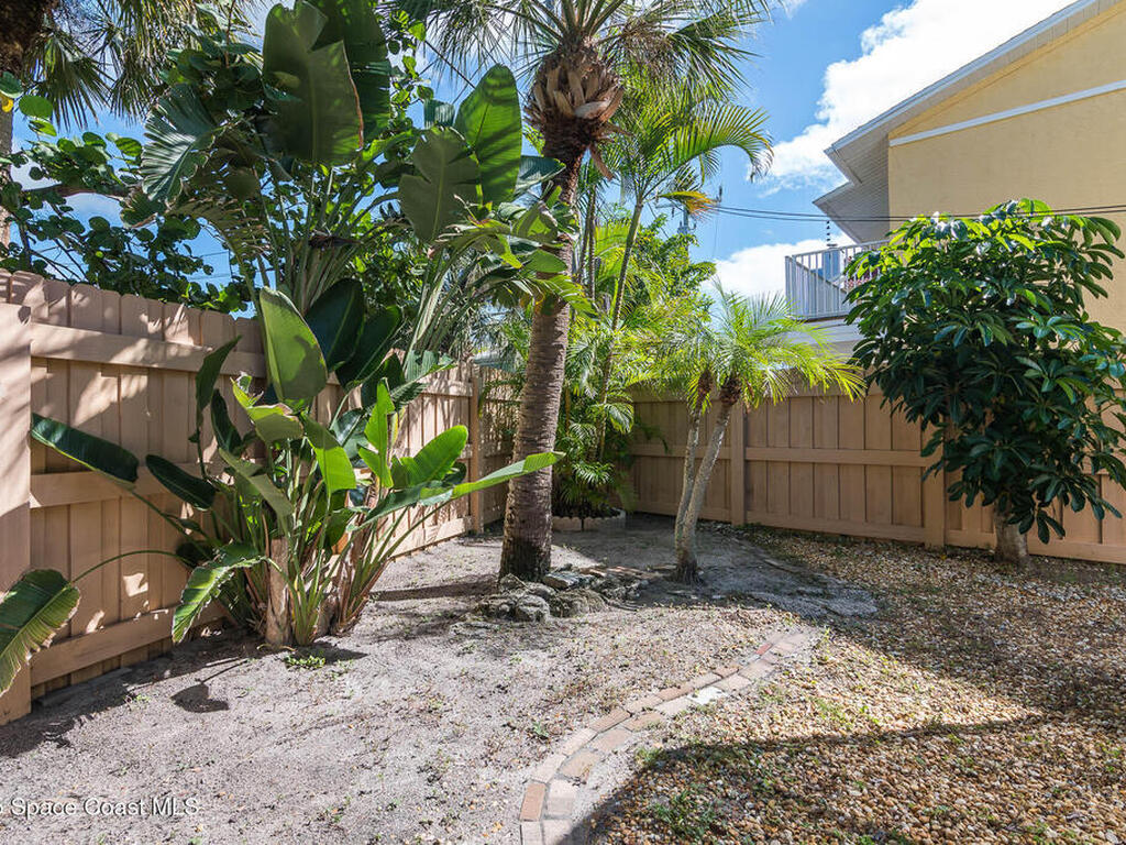 612 Monroe Avenue, Cape Canaveral, FL 32920