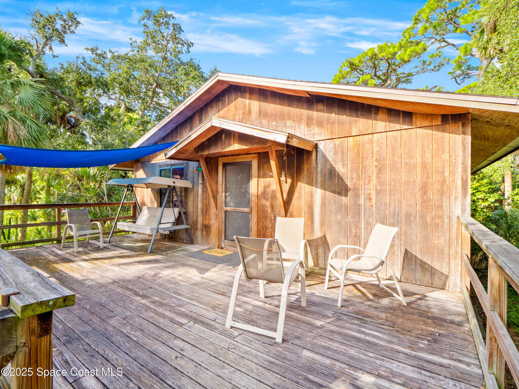 925 S Banana River Drive, Merritt Island, FL 32952