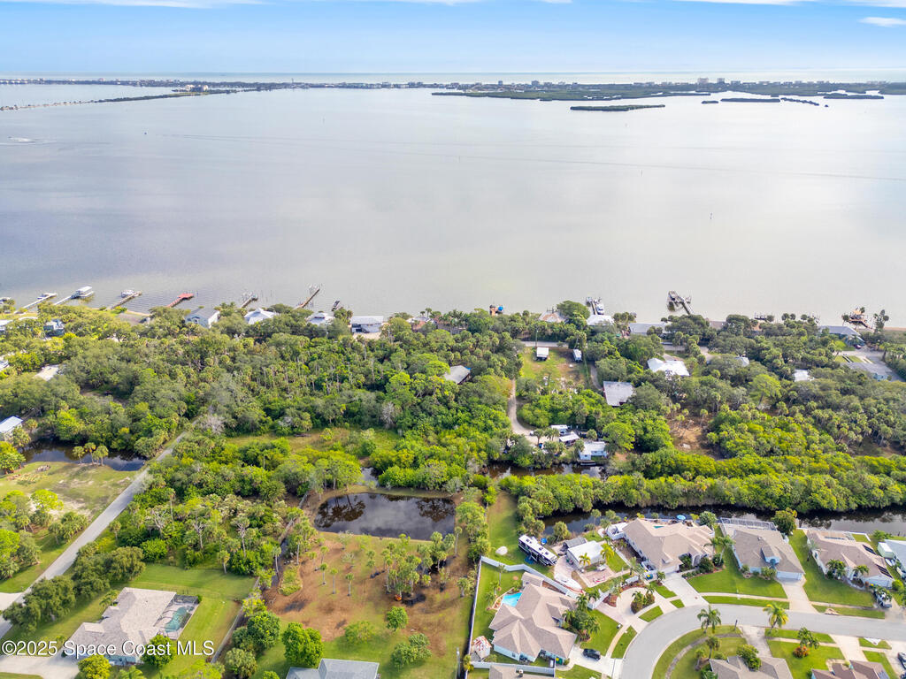 925 S Banana River Drive, Merritt Island, FL 32952