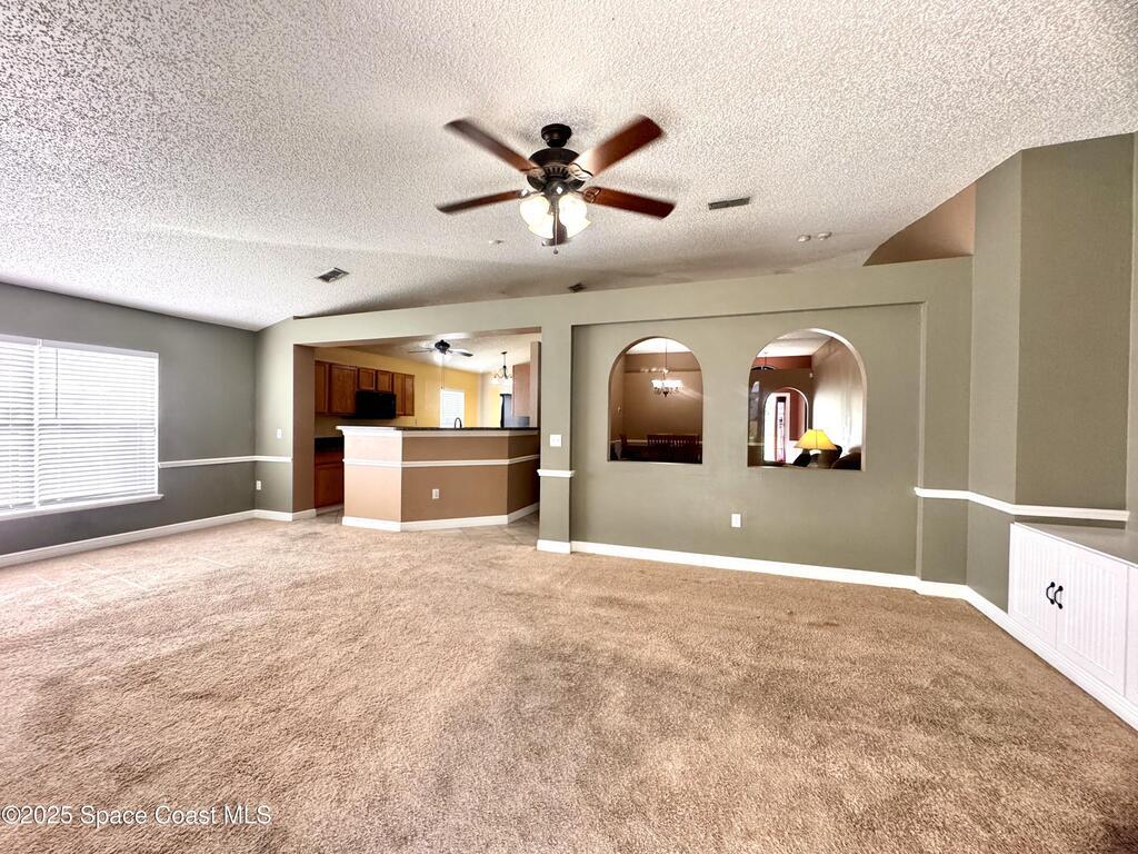 8746 105th Court, Vero Beach, FL 32967