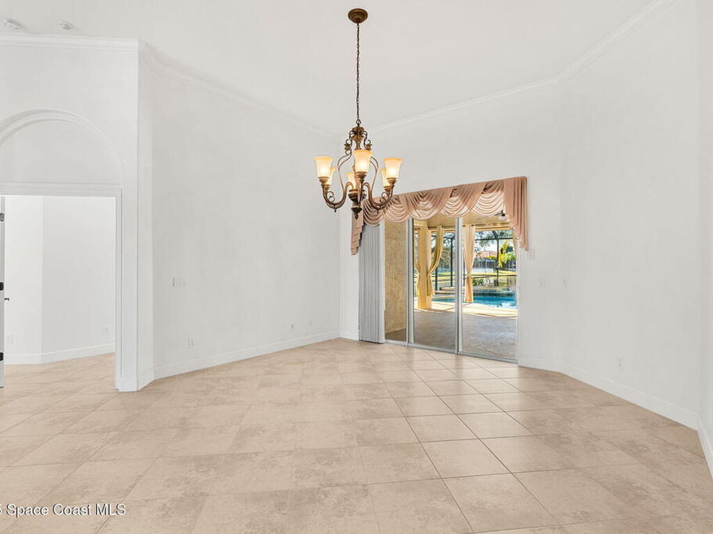 4034 Waterloo Place, Suntree, FL 32940