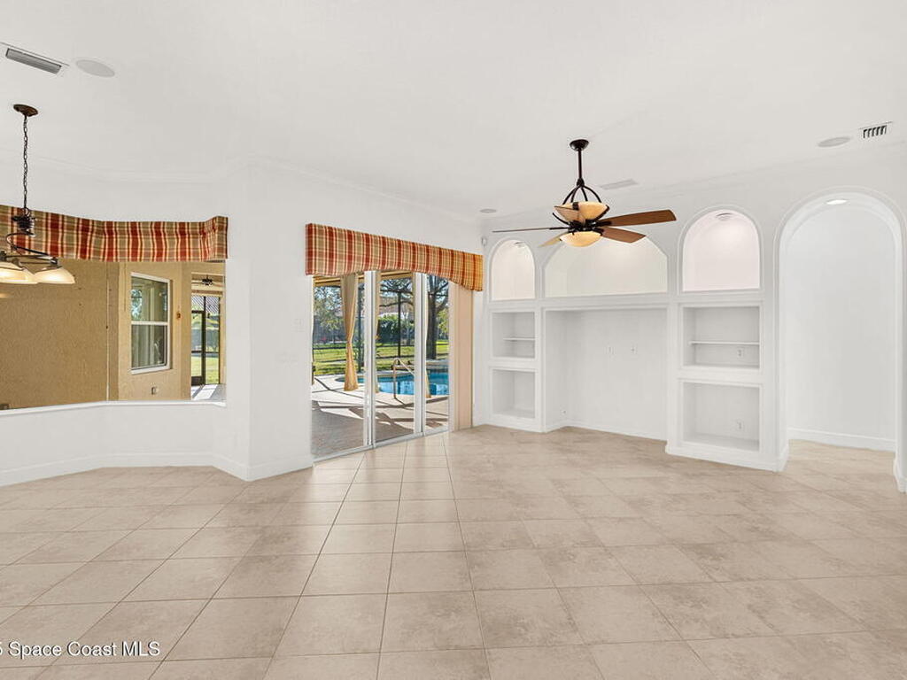 4034 Waterloo Place, Suntree, FL 32940