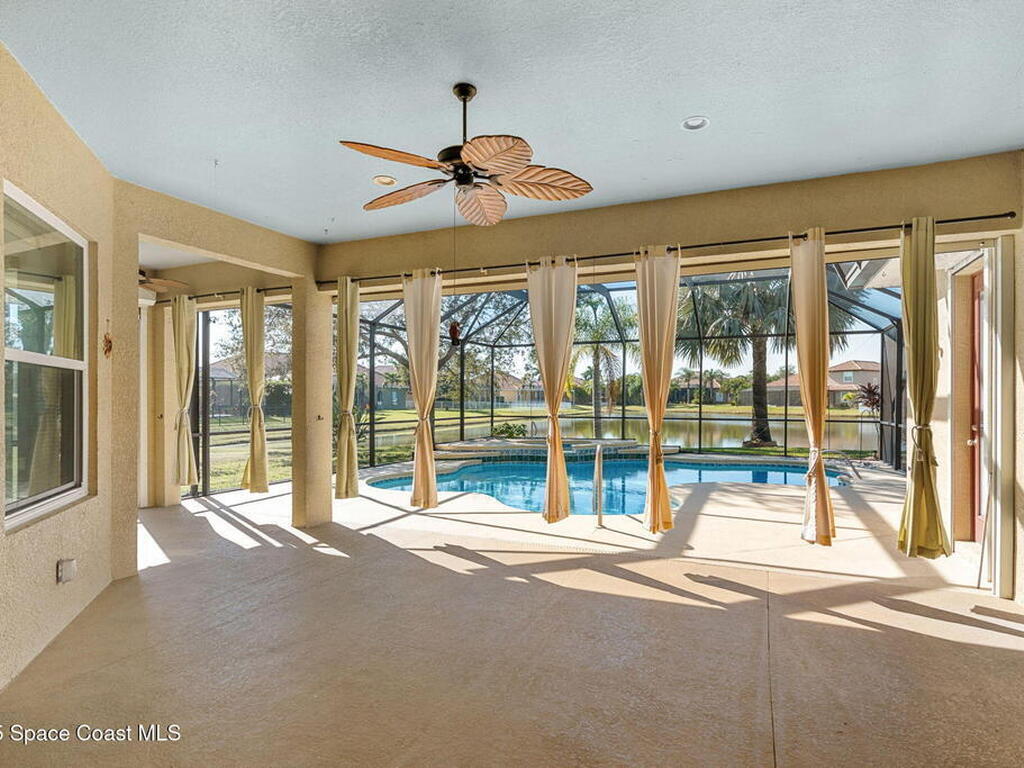 4034 Waterloo Place, Suntree, FL 32940