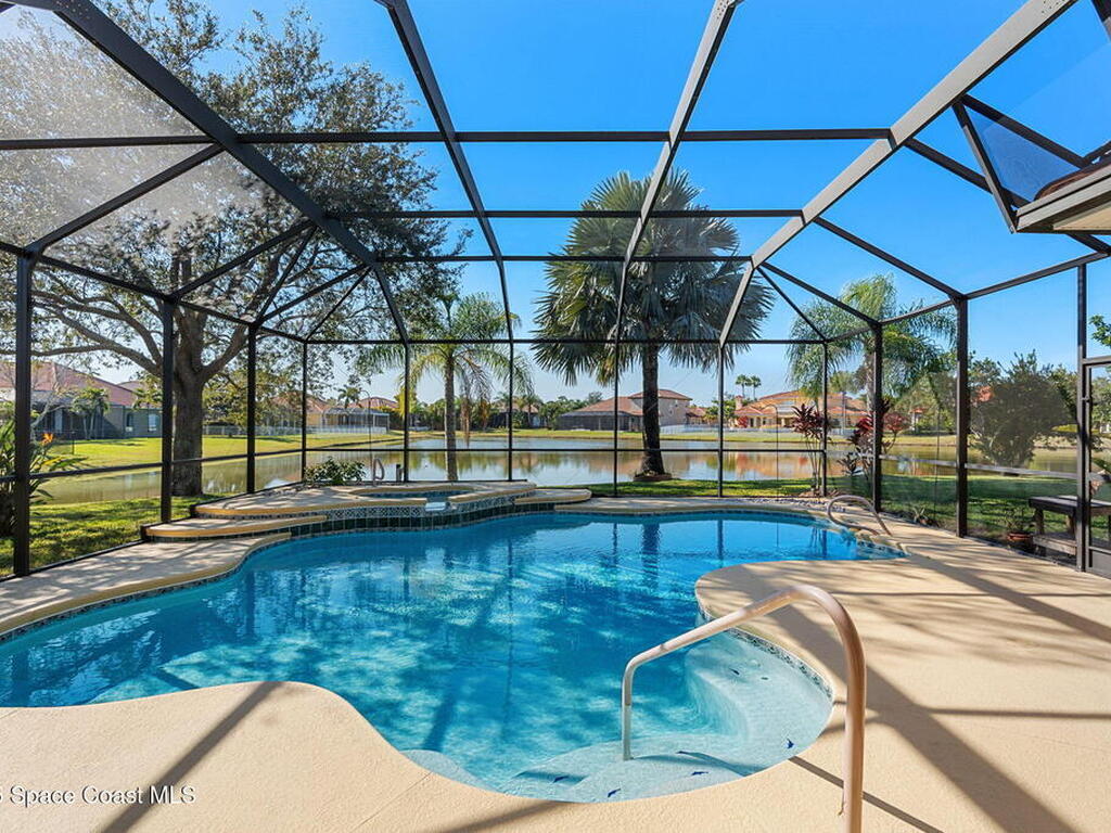 4034 Waterloo Place, Suntree, FL 32940