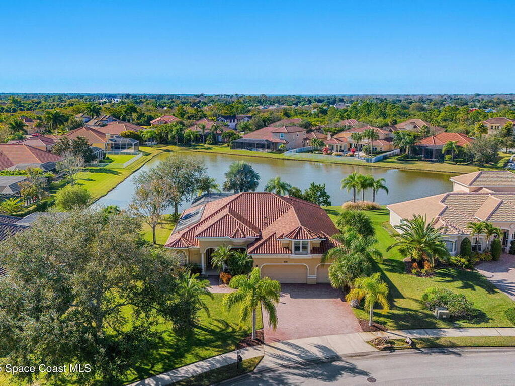 4034 Waterloo Place, Suntree, FL 32940