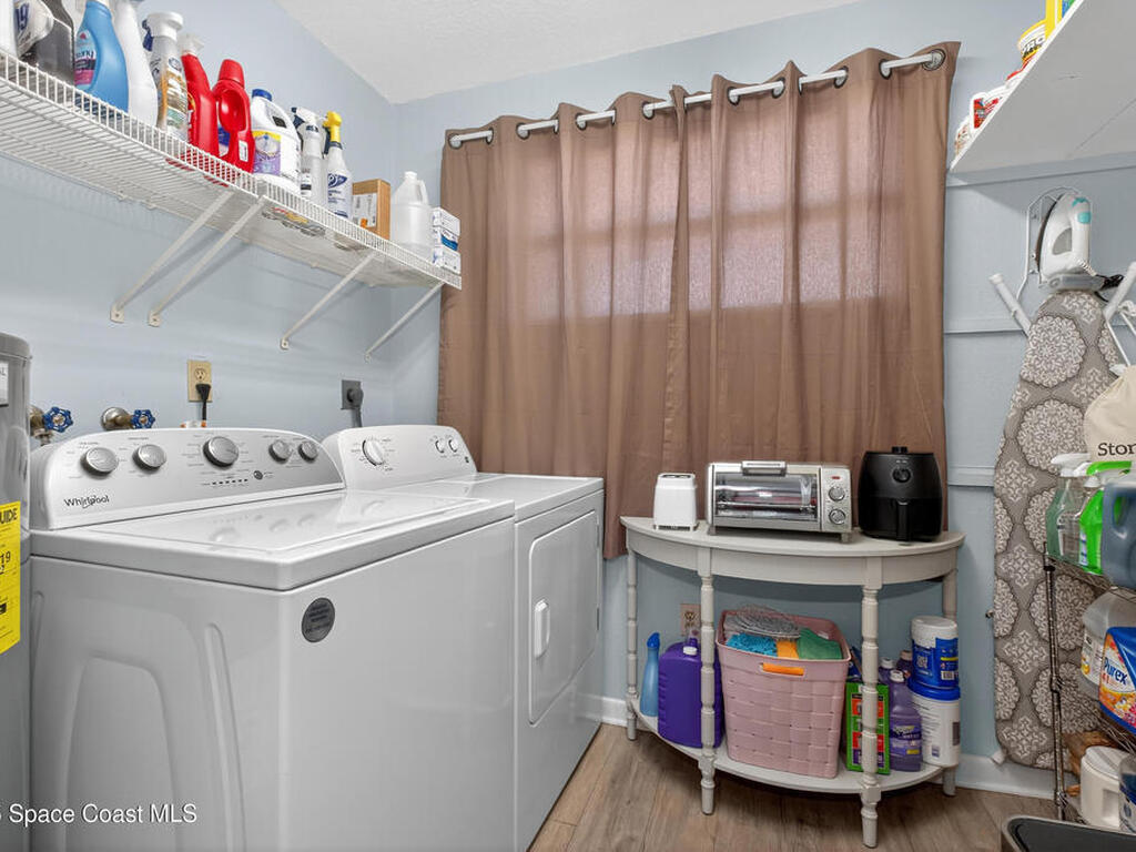 2135 N Courtenay Parkway, Merritt Island, FL 32953