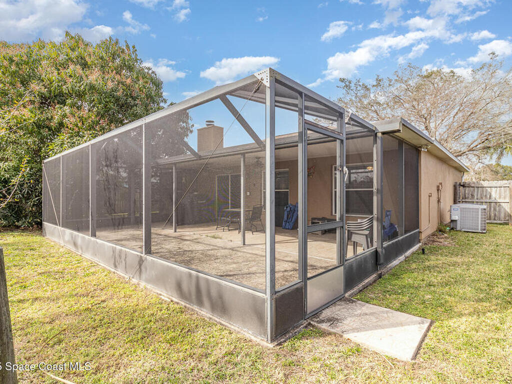 829 Honeysuckle Drive, Rockledge, FL 32955