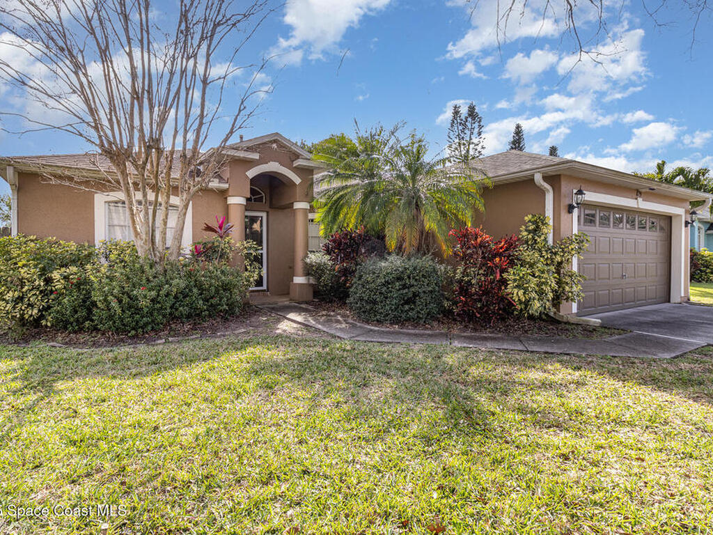 829 Honeysuckle Drive, Rockledge, FL 32955