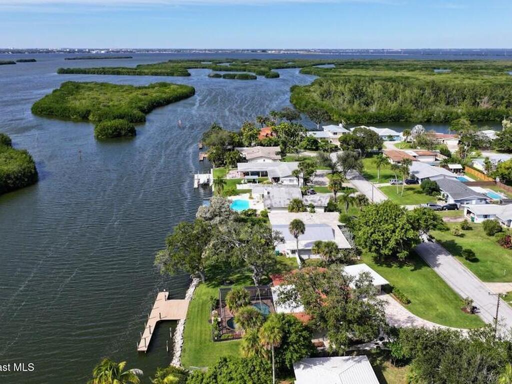 778 Nassau Road, Cocoa Beach, FL 32931