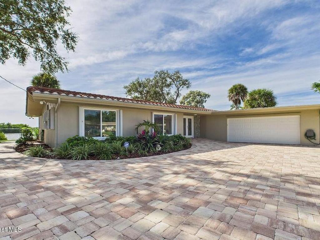 778 Nassau Road, Cocoa Beach, FL 32931