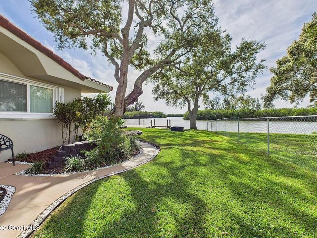 778 Nassau Road, Cocoa Beach, FL 32931