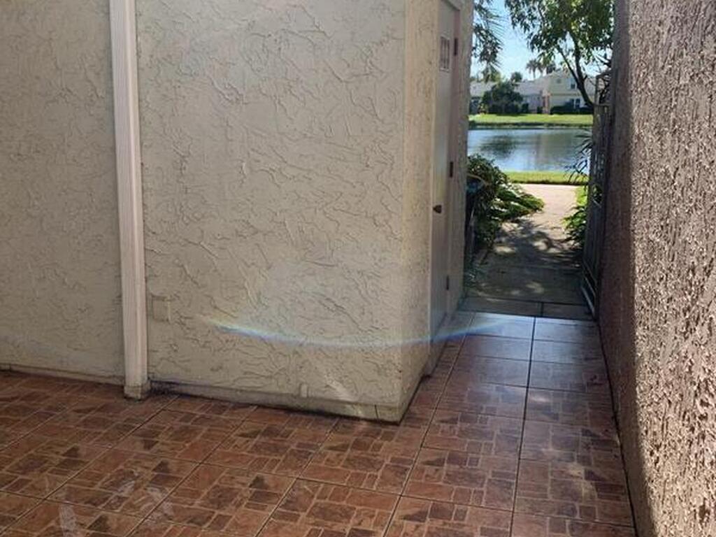 1485 Malibu Circle, Palm Bay, FL 32905