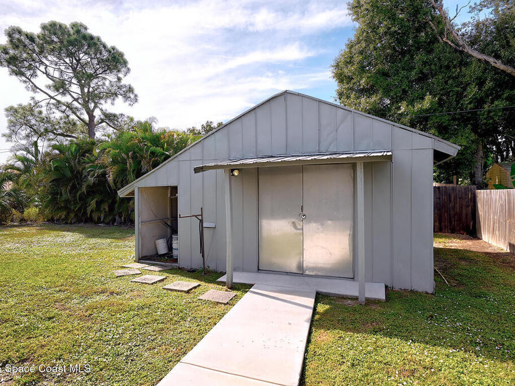 543 Americana Boulevard, Palm Bay, FL 32907