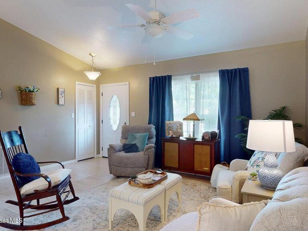 543 Americana Boulevard, Palm Bay, FL 32907