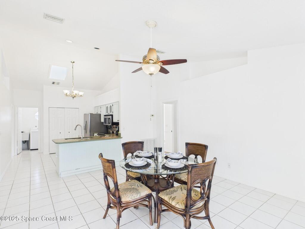 1915 19th Avenue, Vero Beach, FL 32962