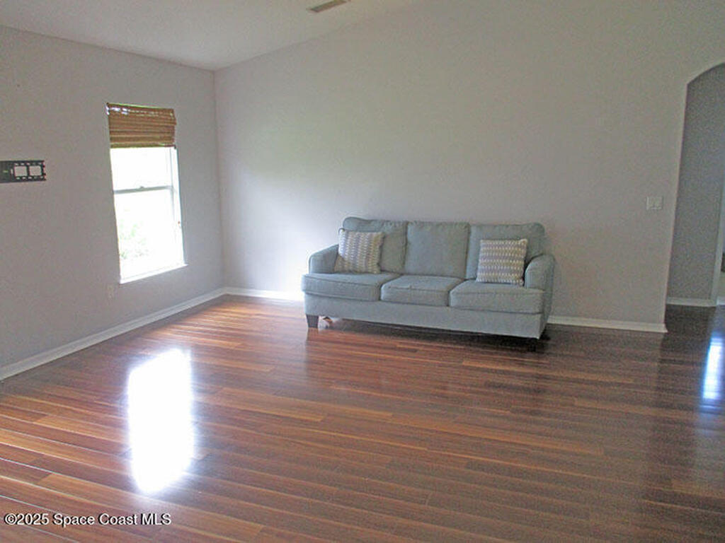 935 Southlakes Way, Vero Beach, FL 32968