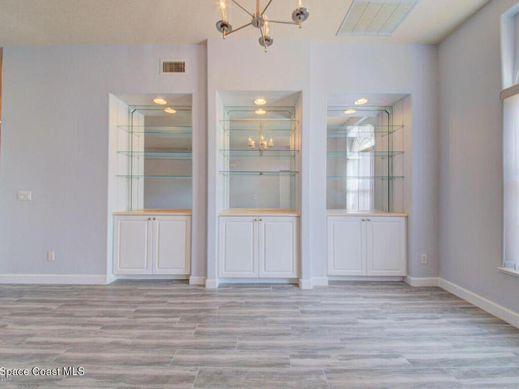 530 Sunset Lakes Drive, Merritt Island, FL 32953