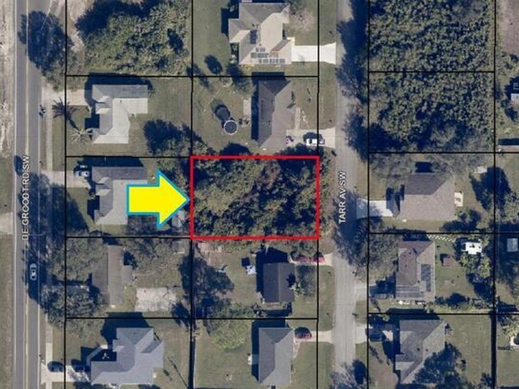 556 Tarr Avenue, Palm Bay, FL 32908