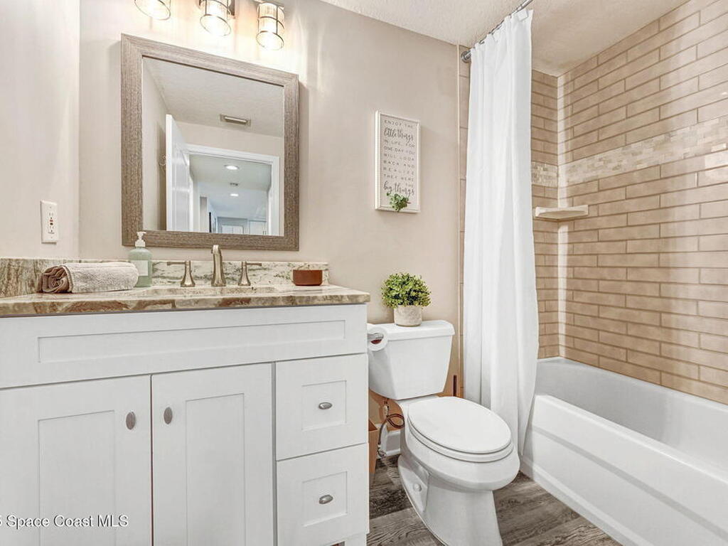 1177 N Highway A1a, Indialantic, FL 32903