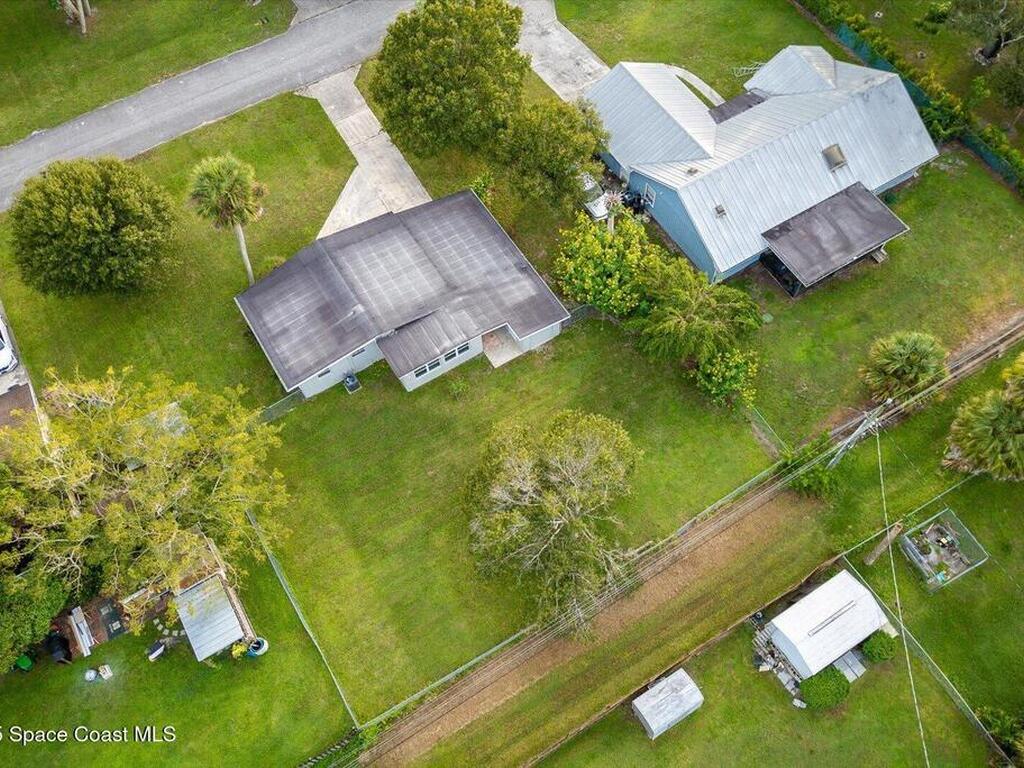 7506 Roberts Road, Fort Pierce, FL 34951