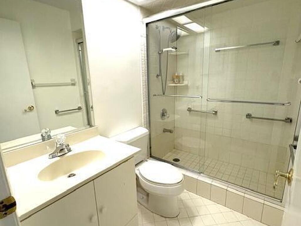 1815 Villa Espana Trail, Melbourne, FL 32935