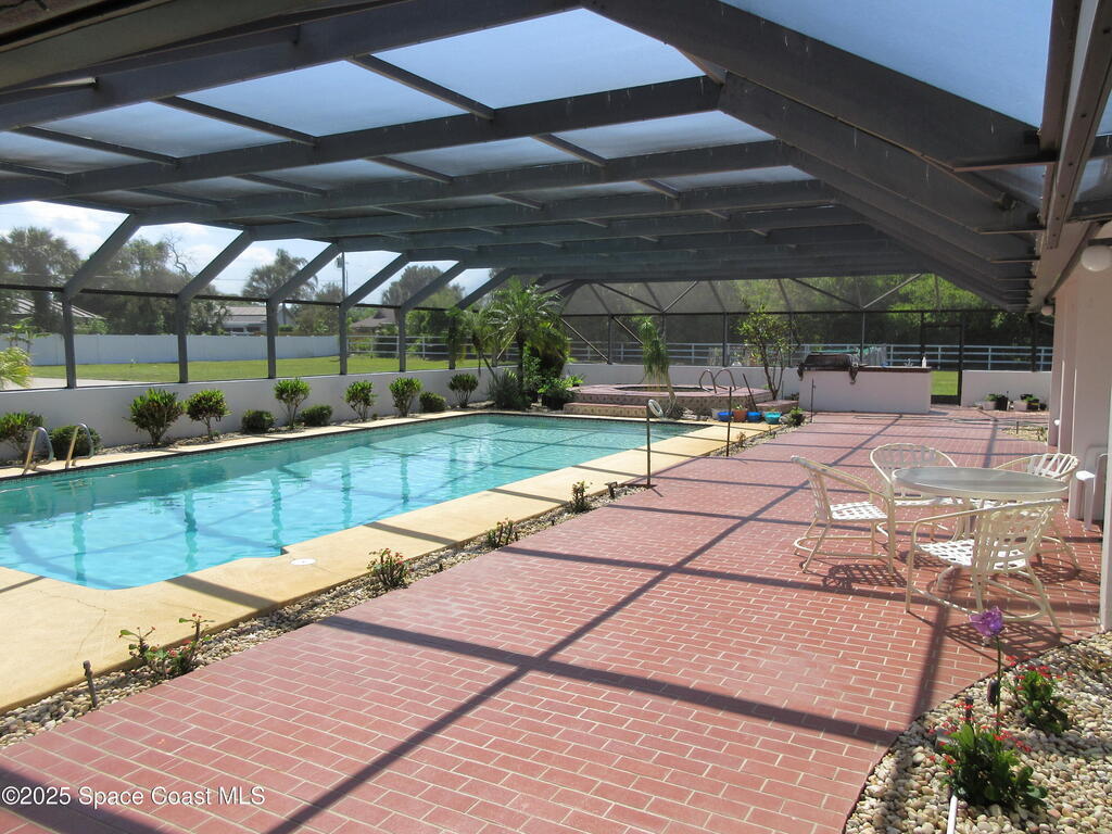 1815 Villa Espana Trail, Melbourne, FL 32935