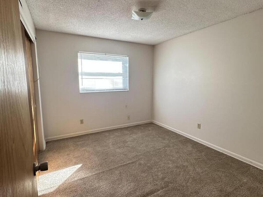 905 Grant Road, Titusville, FL 32780