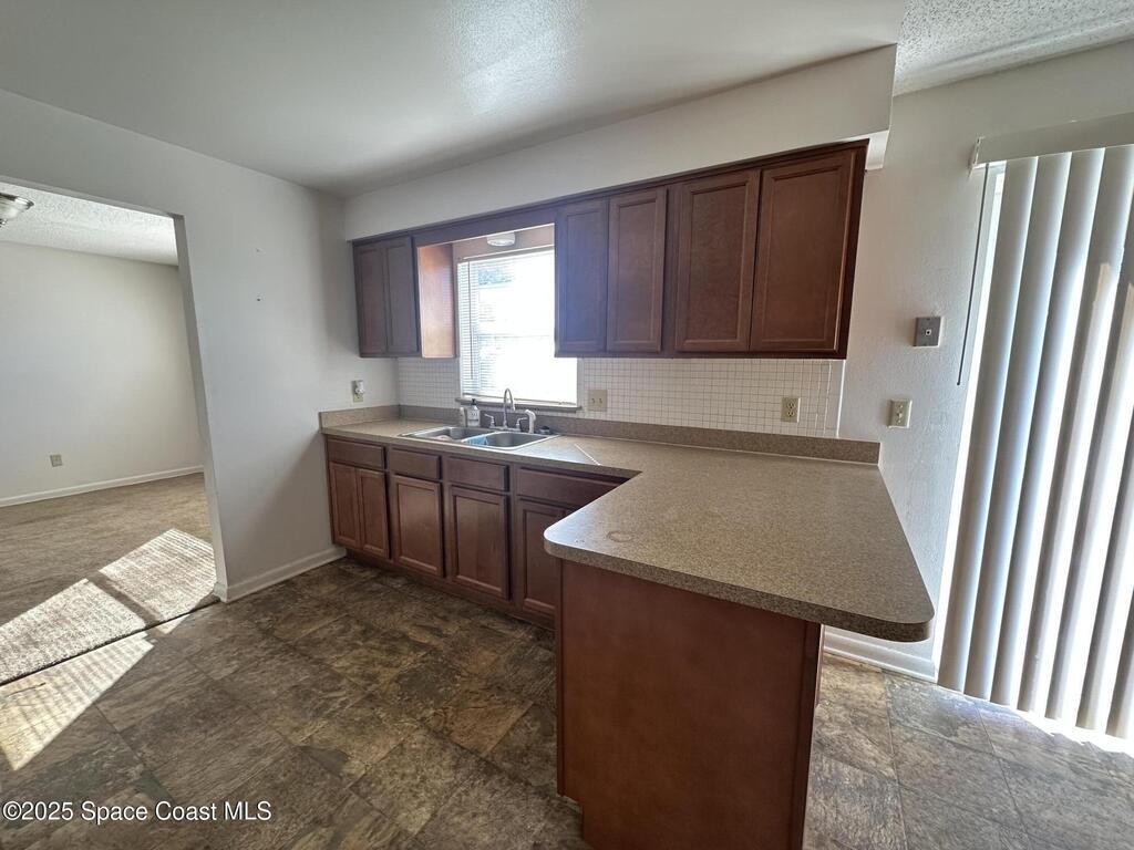 905 Grant Road, Titusville, FL 32780