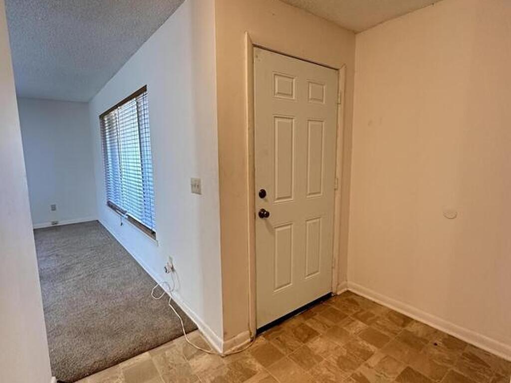 905 Grant Road, Titusville, FL 32780