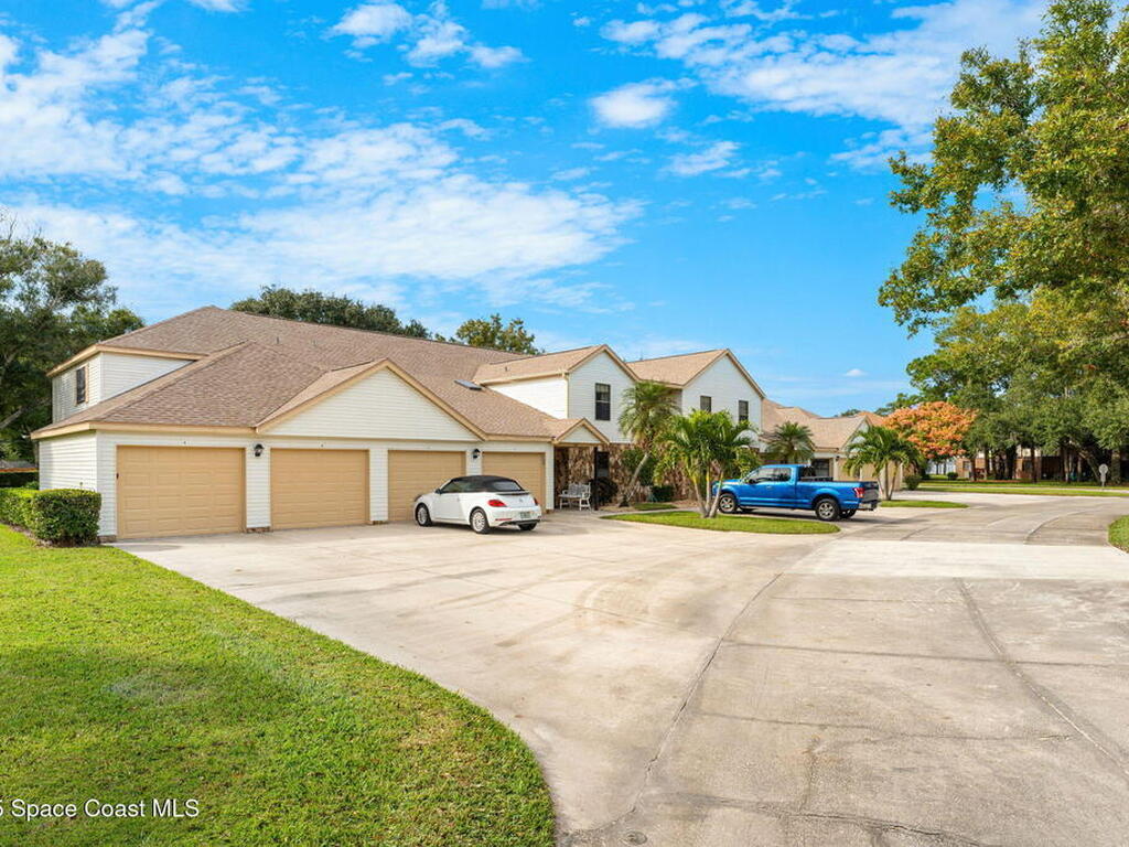 637 Greenwood Village Boulevard, West Melbourne, FL 32904