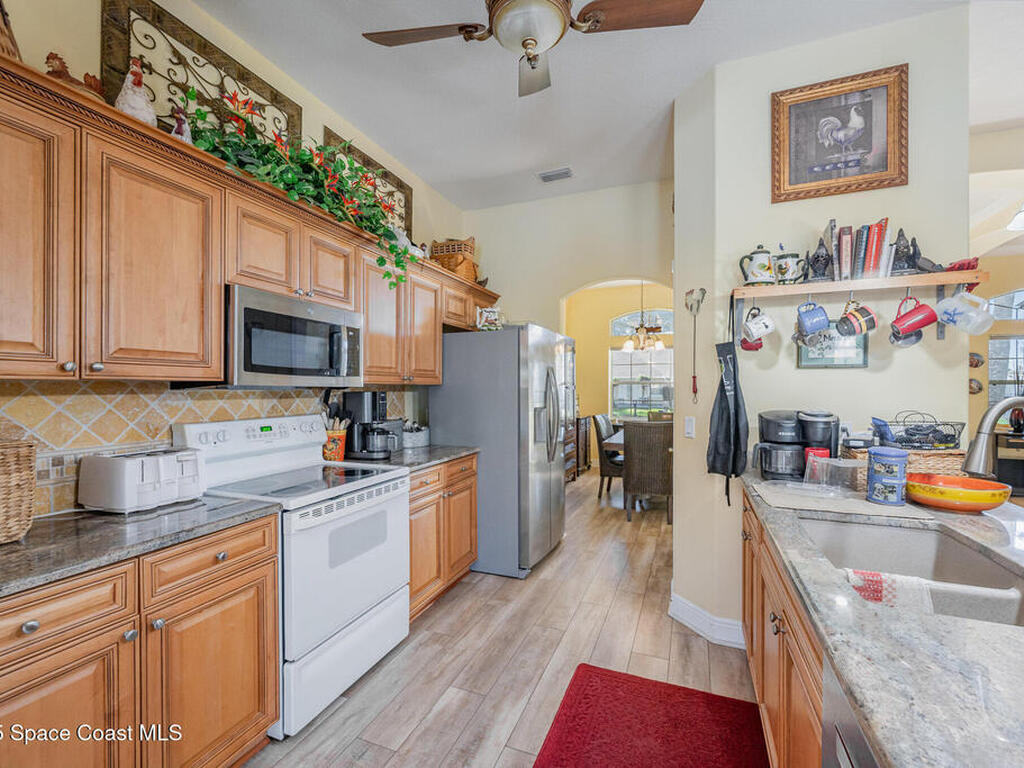 3431 Lakewood Drive, Melbourne, FL 32904