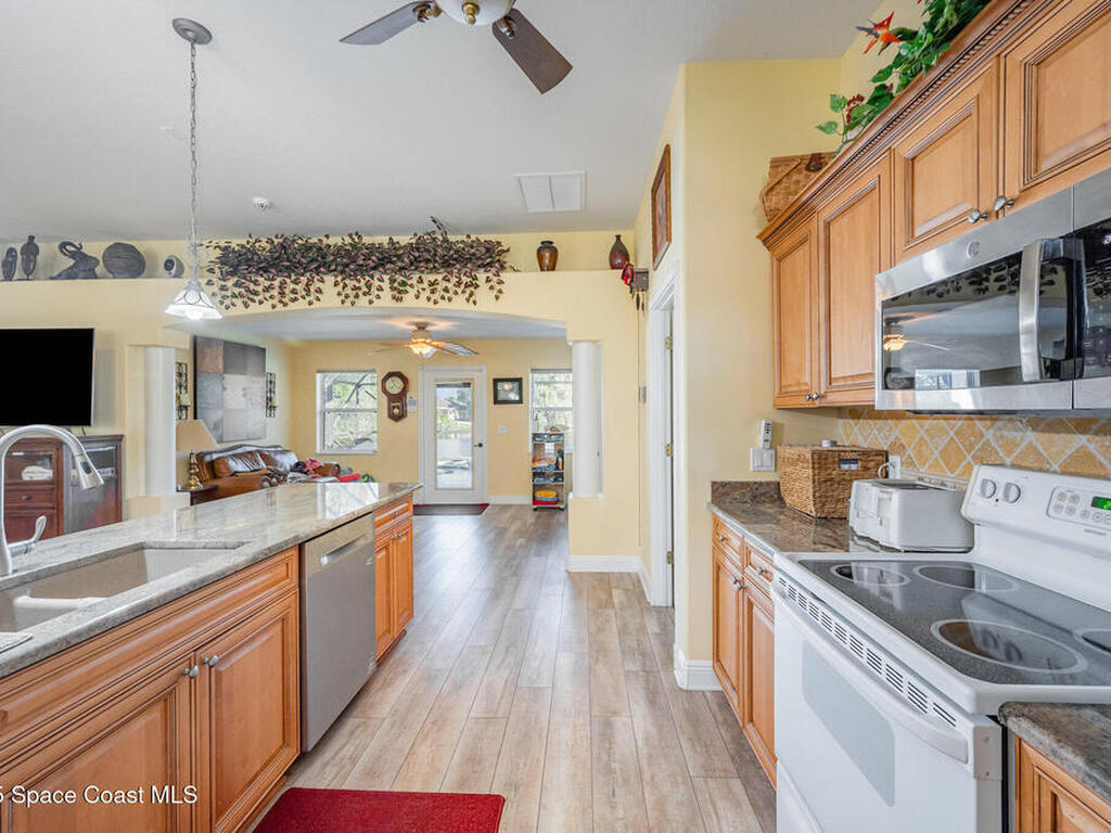 3431 Lakewood Drive, Melbourne, FL 32904