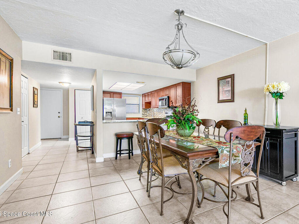 325 Tangle Run Boulevard, Melbourne, FL 32940