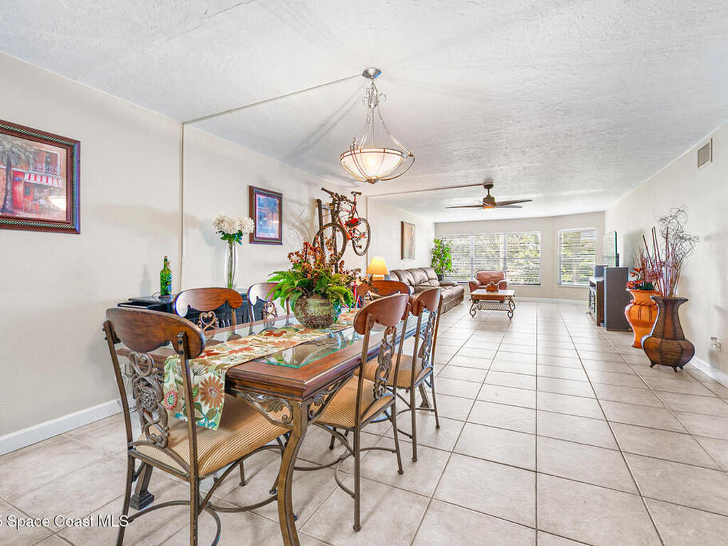 325 Tangle Run Boulevard, Melbourne, FL 32940