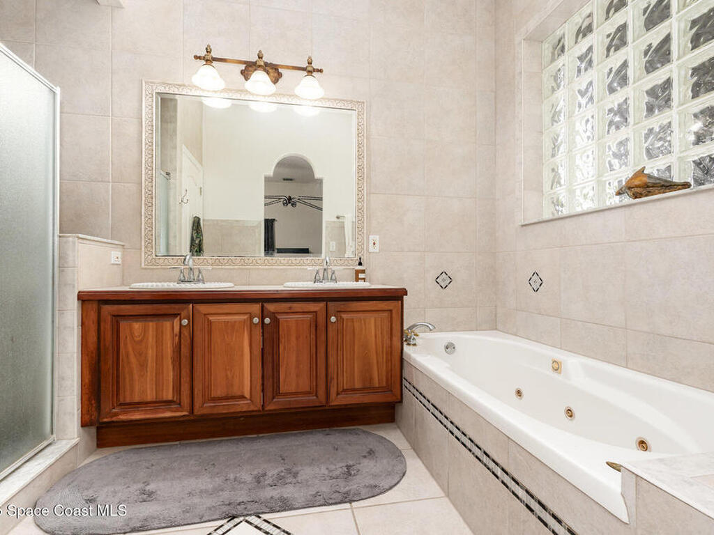 4207 Fortuna Avenue, Grant-Valkaria, FL 32950