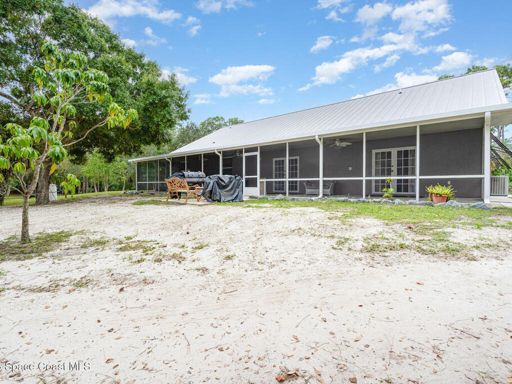4207 Fortuna Avenue, Grant-Valkaria, FL 32950