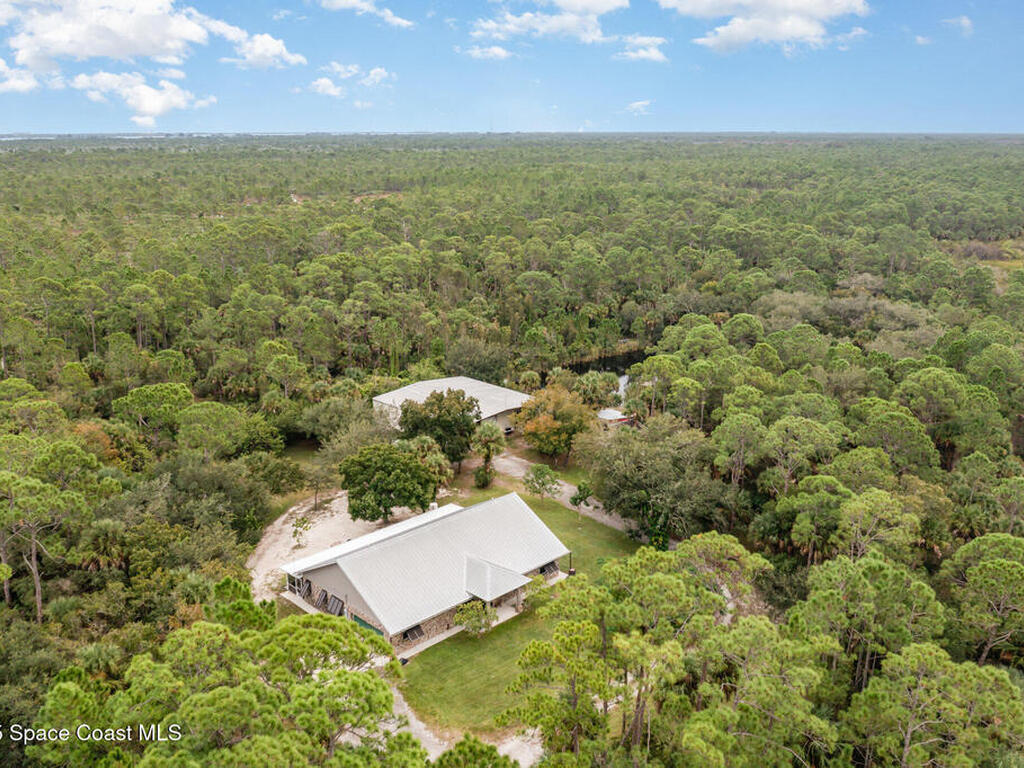 4207 Fortuna Avenue, Grant-Valkaria, FL 32950