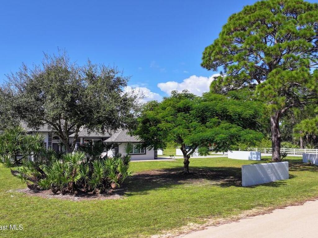 1598 Bay Mare Lane, Palm Bay, FL 32907