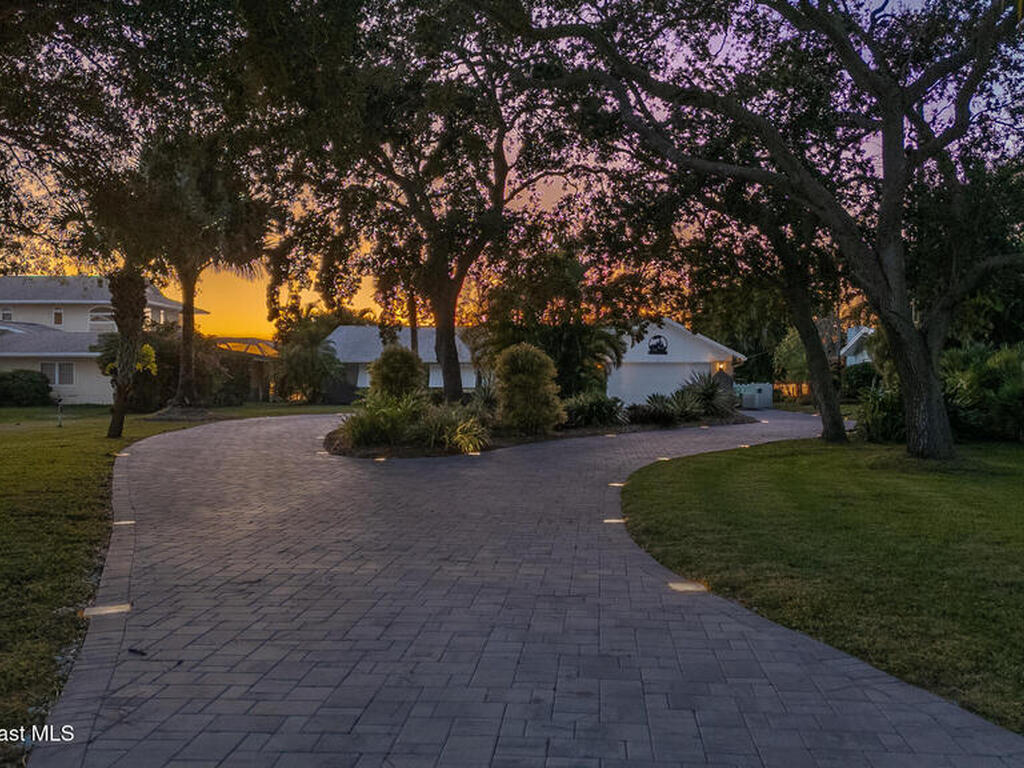 2741 Newfound Harbor Drive, Merritt Island, FL 32952