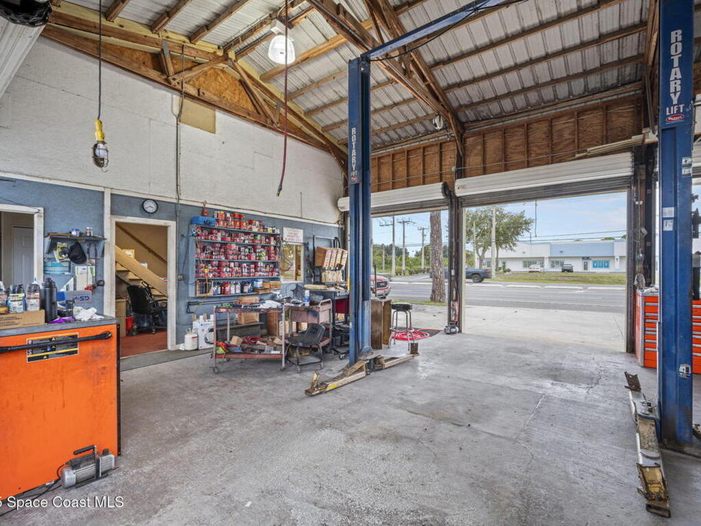 3330 N Courtenay Parkway, Merritt Island, FL 32953