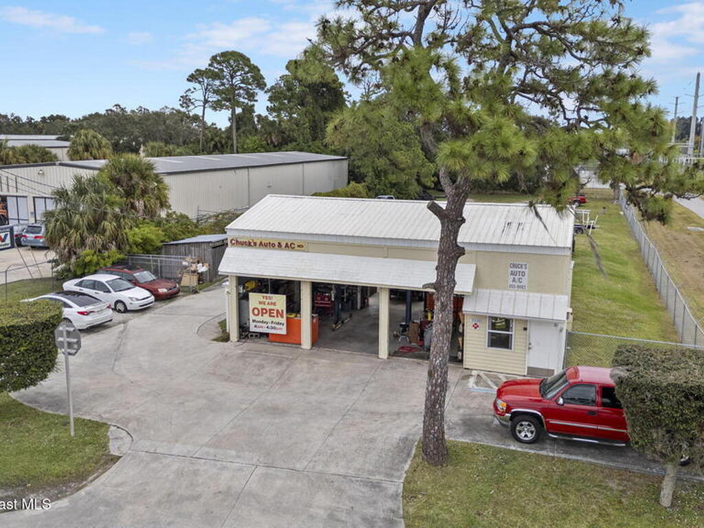 3330 N Courtenay Parkway, Merritt Island, FL 32953