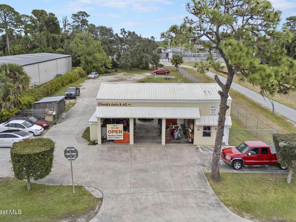 3330 N Courtenay Parkway, Merritt Island, FL 32953