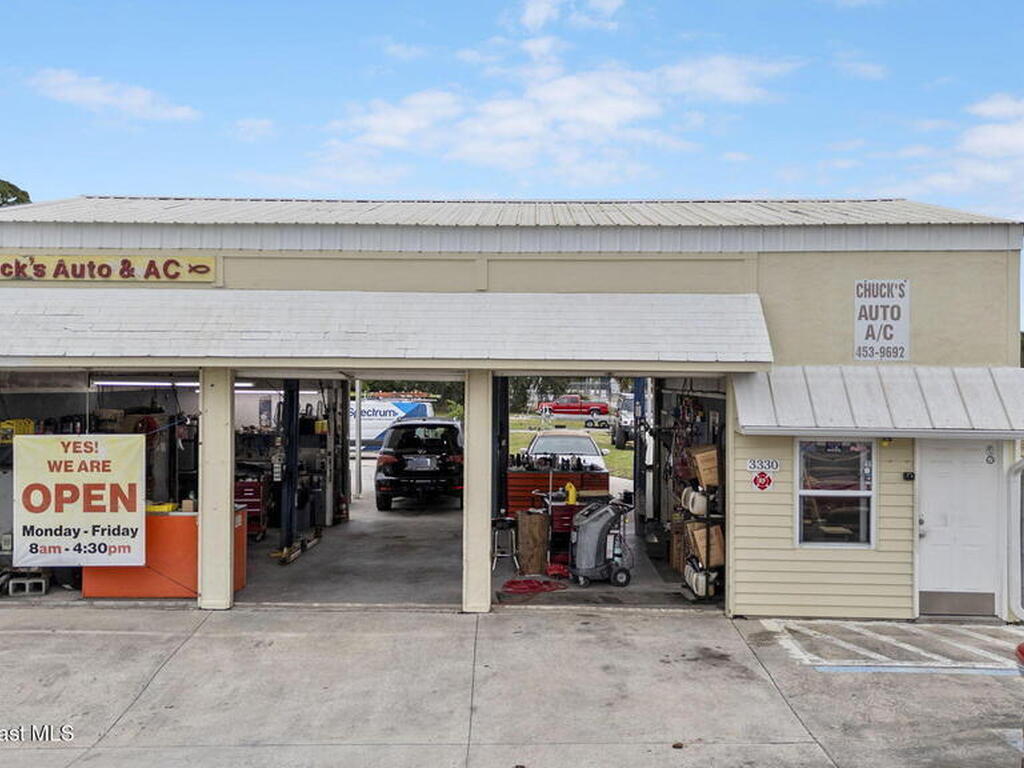 3330 N Courtenay Parkway, Merritt Island, FL 32953