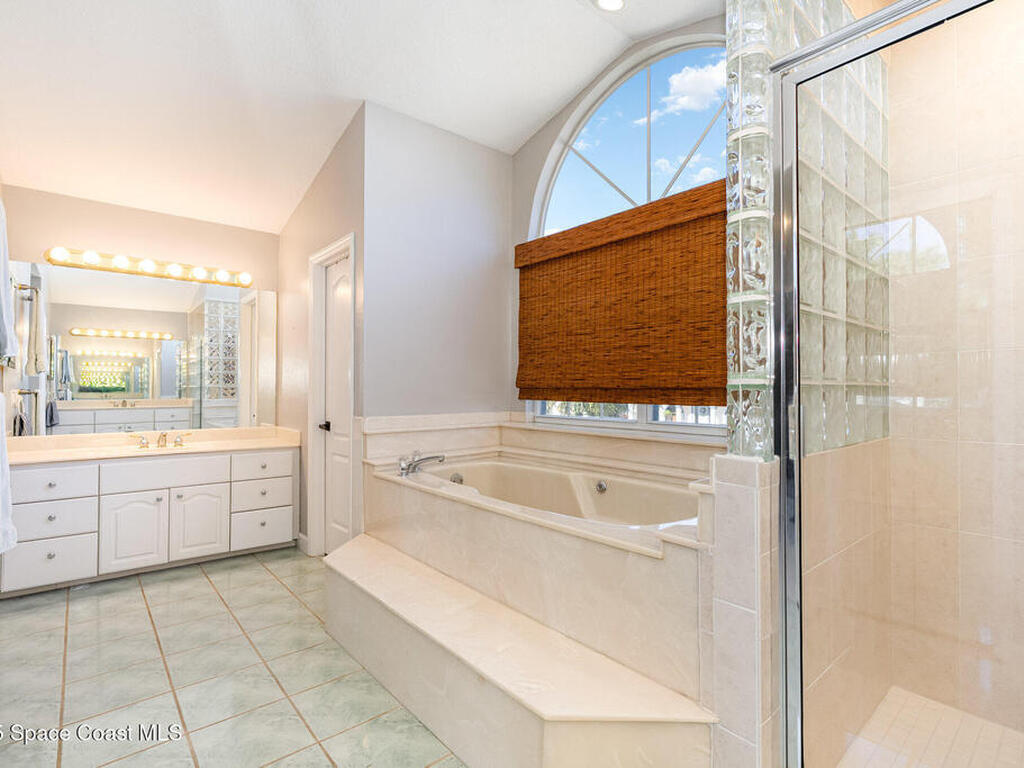 1617 Sun Pointe Place, Merritt Island, FL 32952