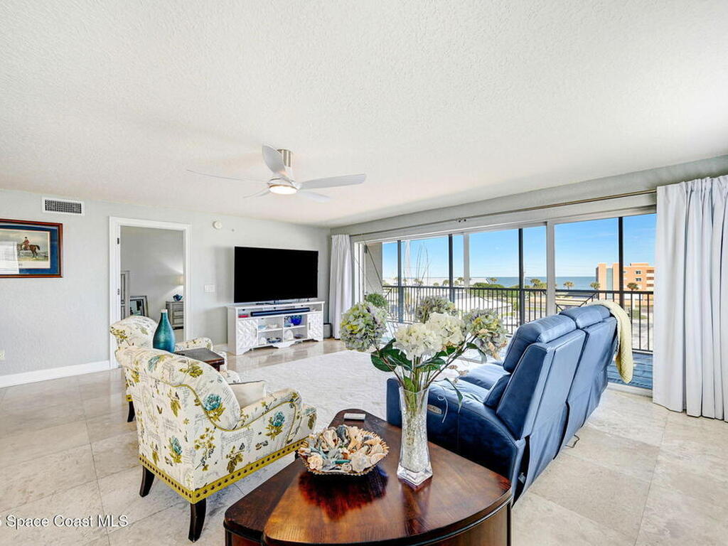 123 Lancha Circle, Satellite Beach, FL 32937