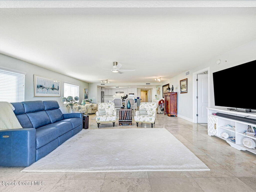 123 Lancha Circle, Satellite Beach, FL 32937